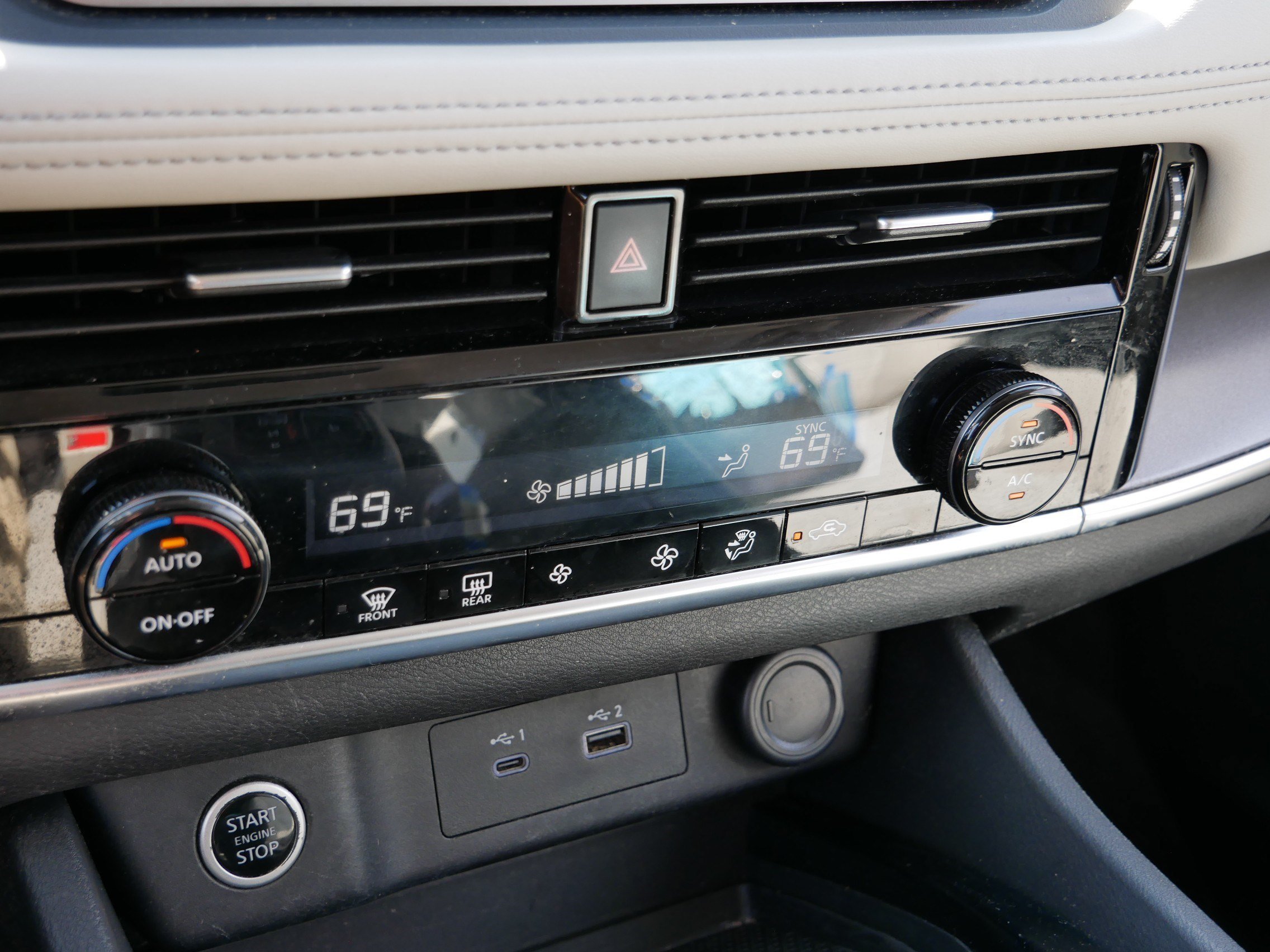2021 Nissan Rogue SV - Photo 22