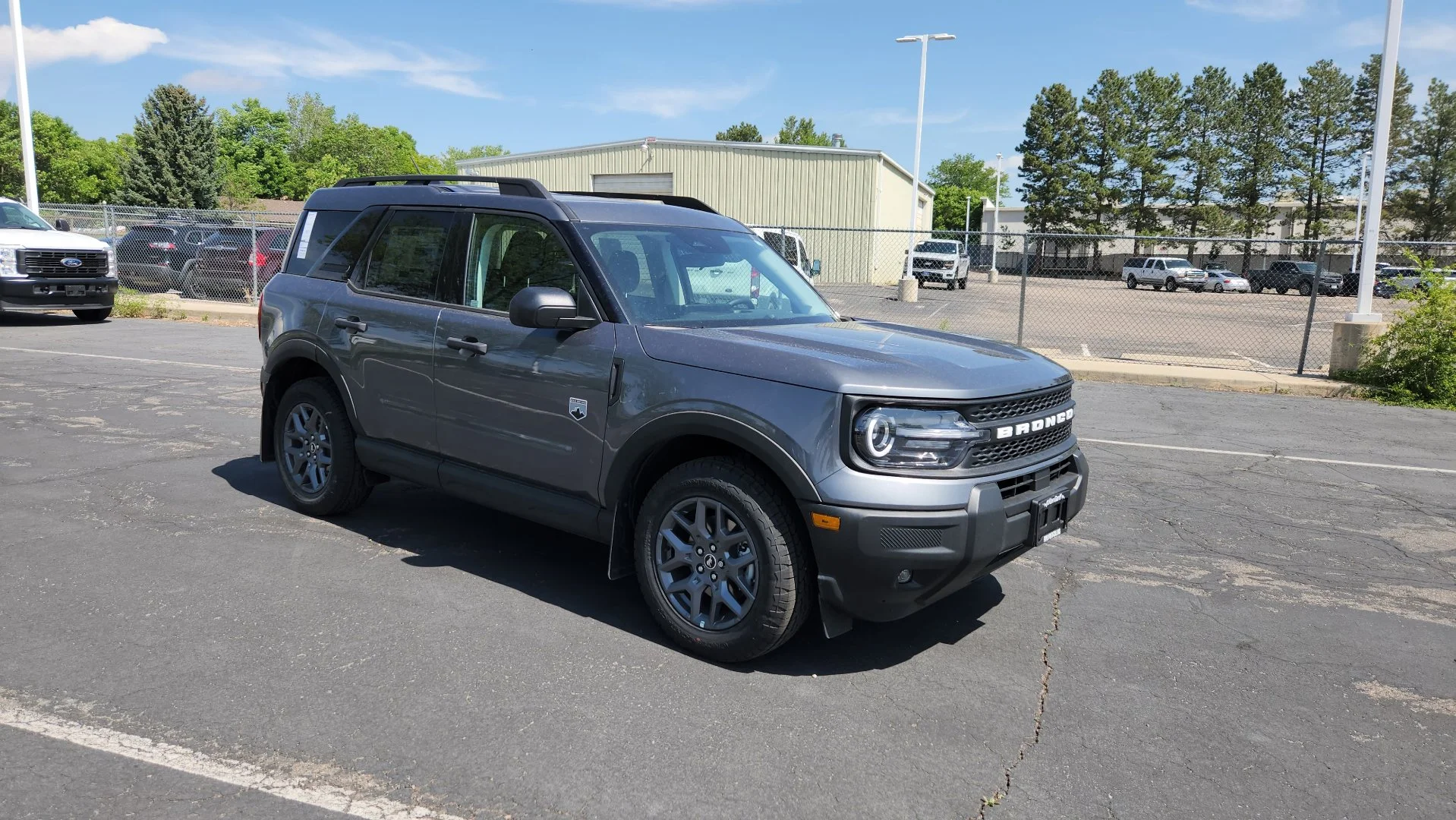 New 2026 Carbonized Gray Metallic Ford Big Bend image 19