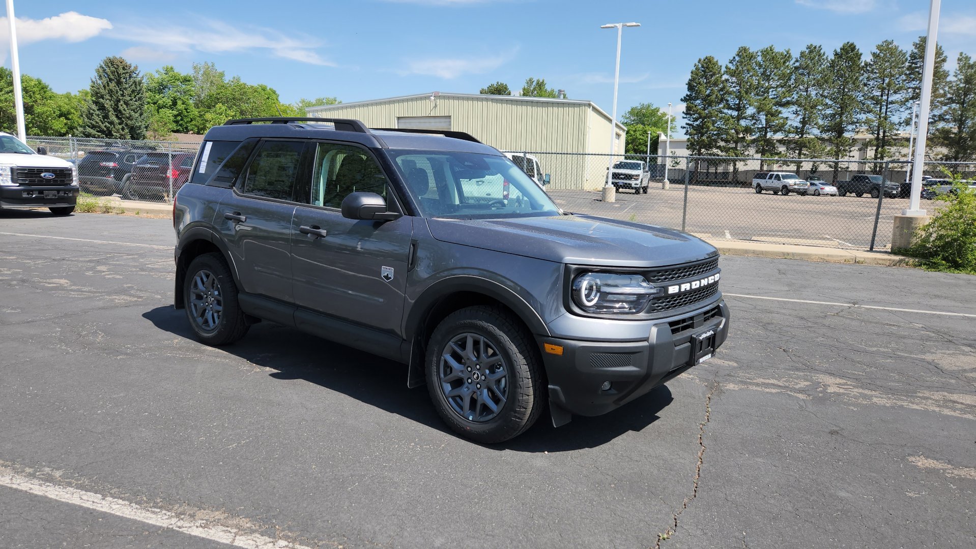 New 2026 Carbonized Gray Metallic Ford Big Bend image 19