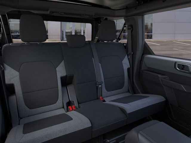 2025 Ford Bronco 4-Door Base - Photo 11