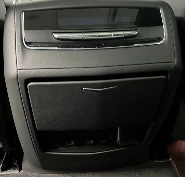 2023 Cadillac Escalade Sport - Photo 47