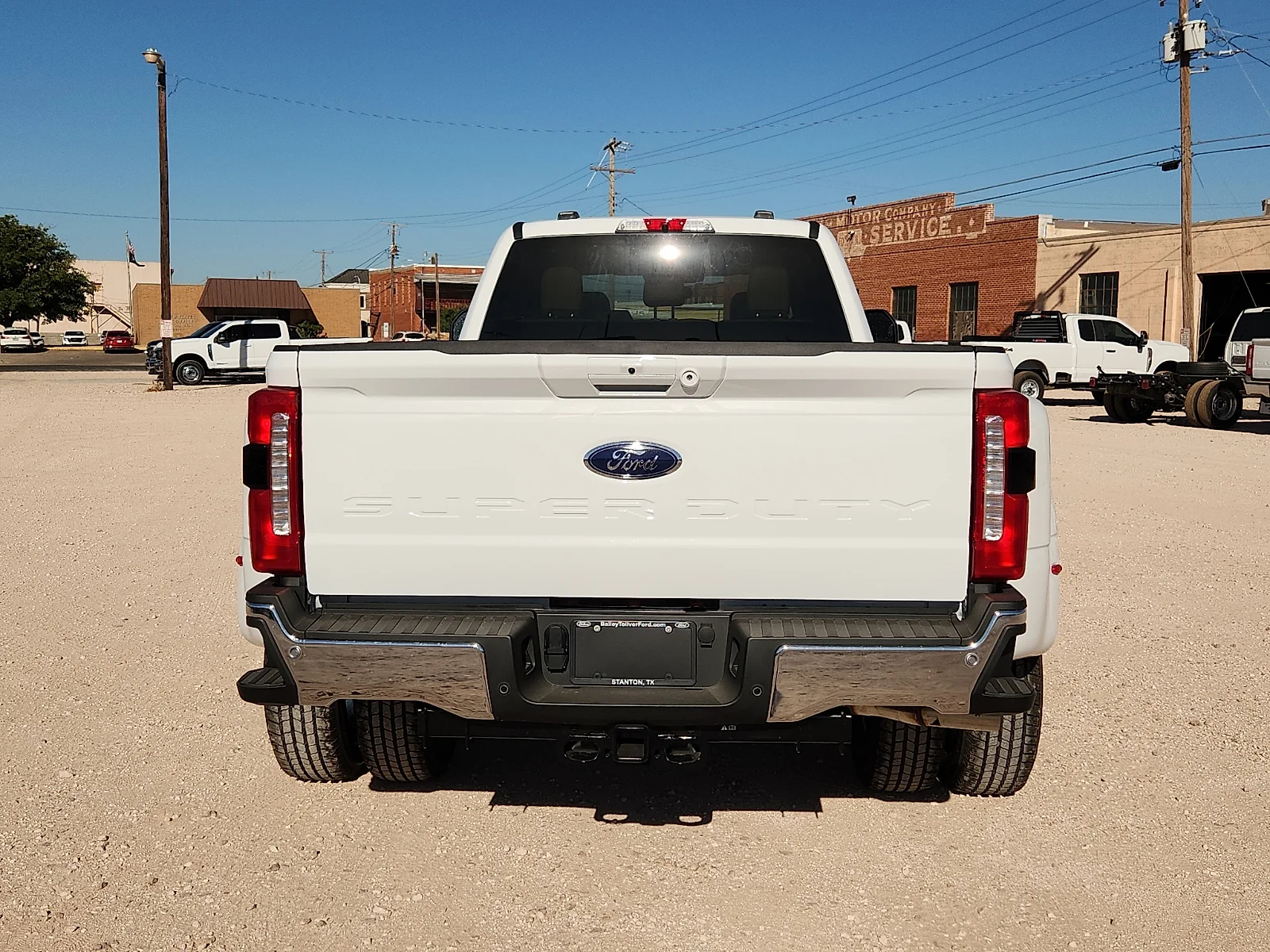 New 2026 Oxford White Ford Lariat image 6