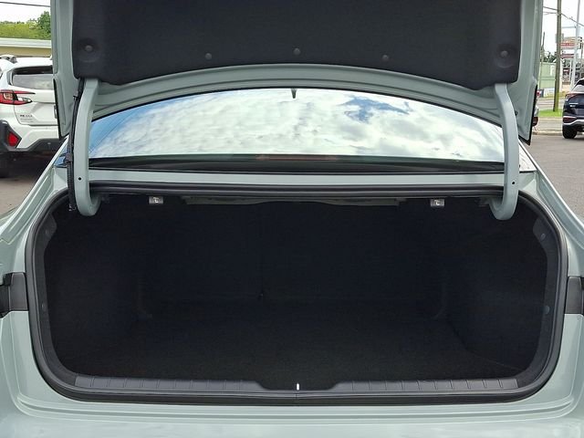 Used 2025 Gray Kia LXS image 30