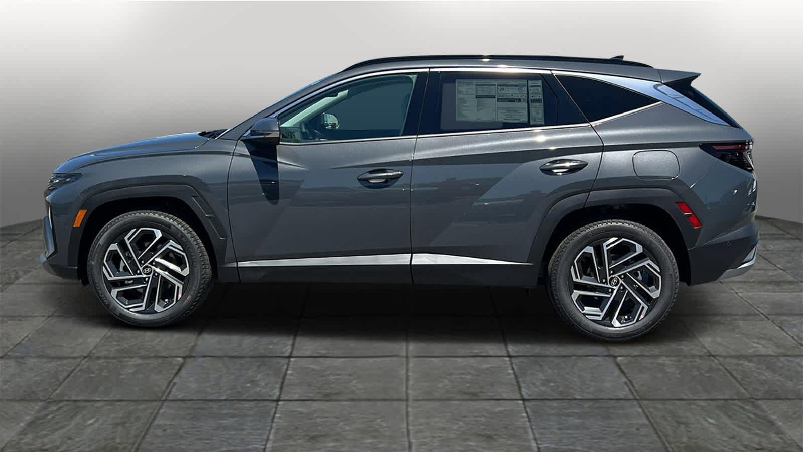 2025 Hyundai Tucson Limited - Photo 38