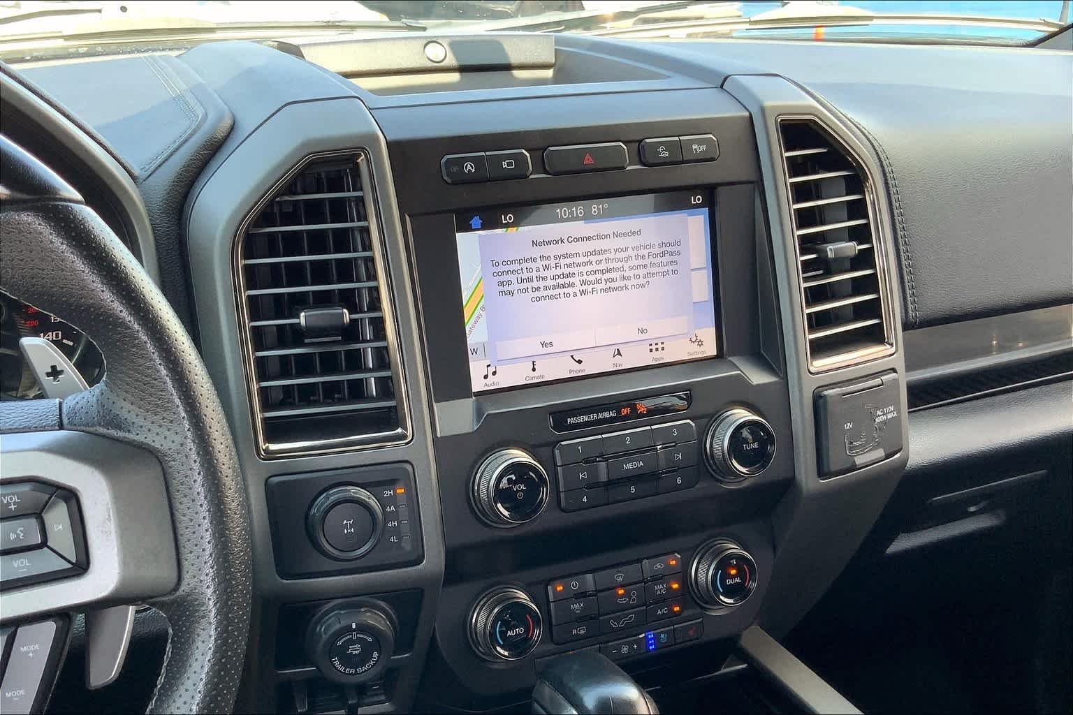 Used 2019 Magnetic Ford Raptor image 7