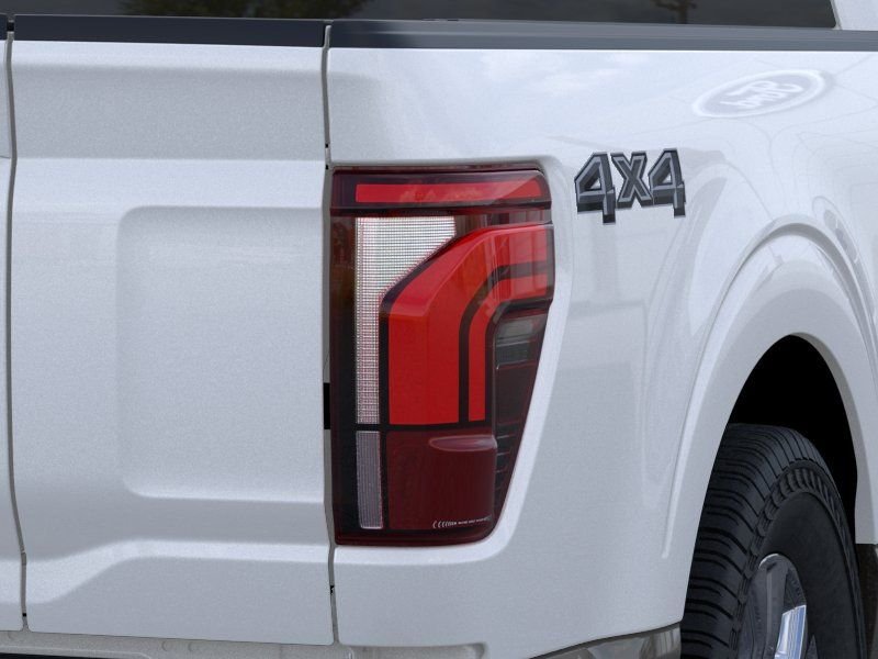 New 2026 Star White Metallic Tri-Coat Ford King Ranch image 21