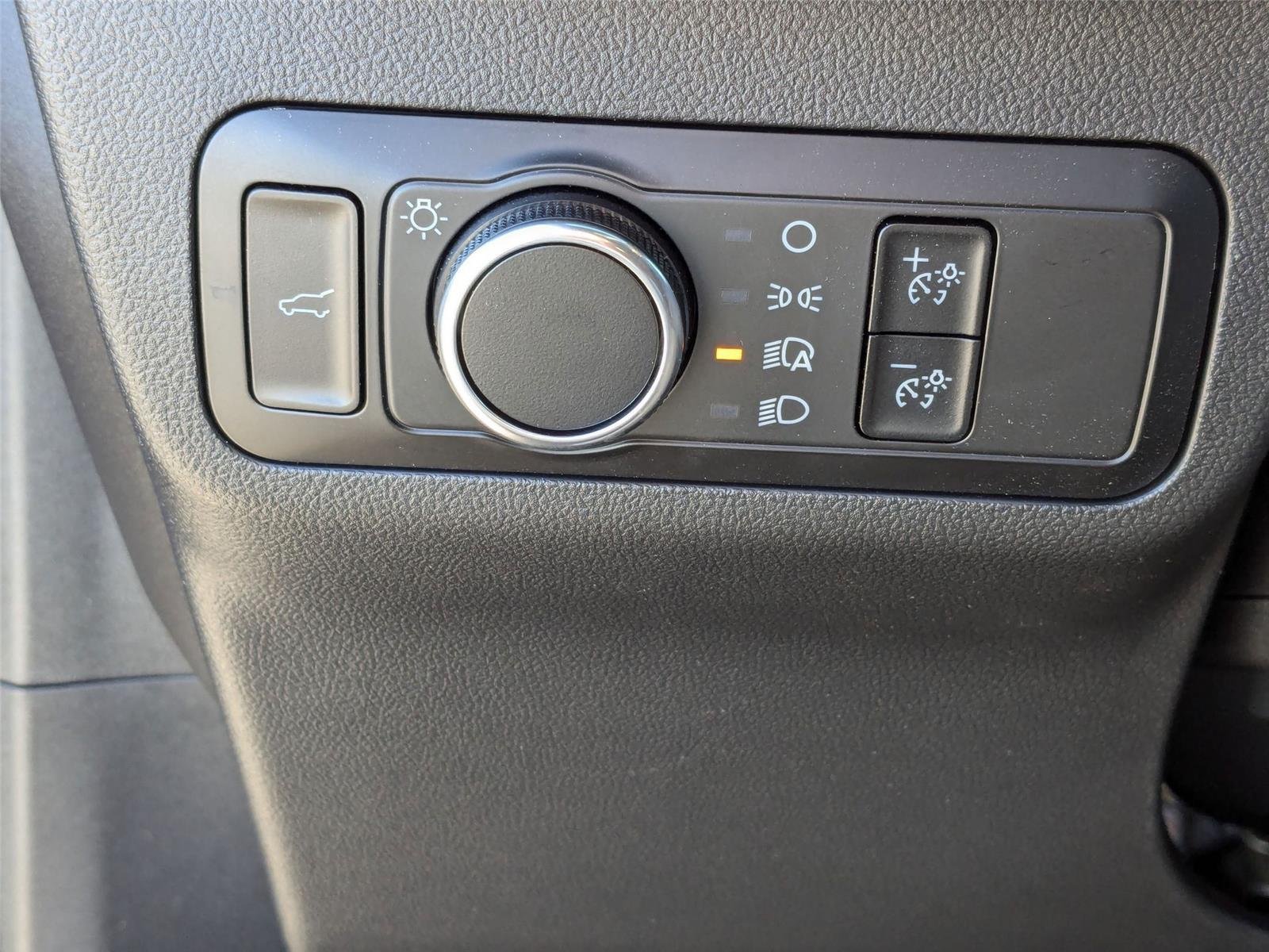 New 2025 Carbonized Gray Metallic Ford ST-Line image 22