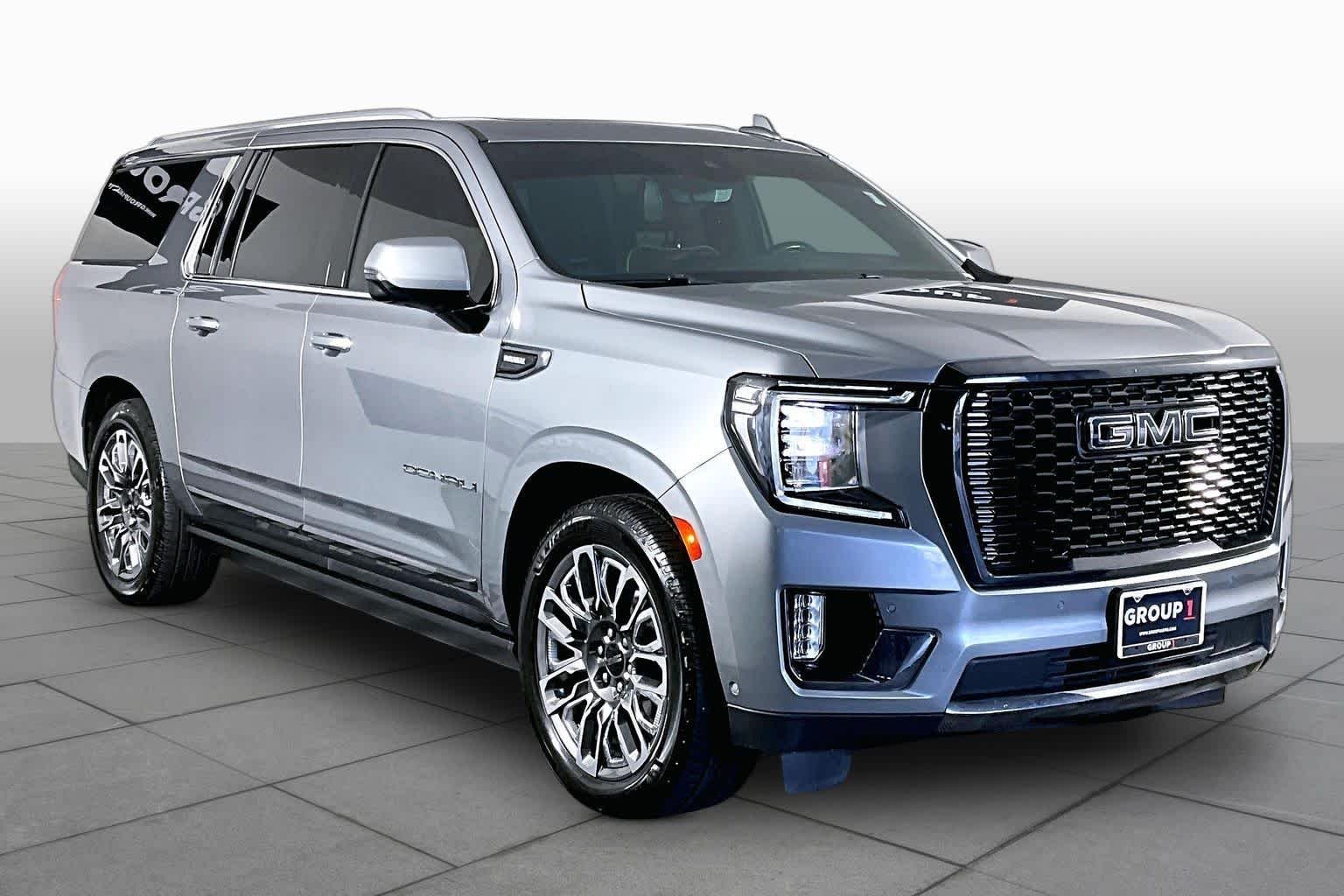 Used 2023 Sterling Metallic GMC Denali Ultimate image 3