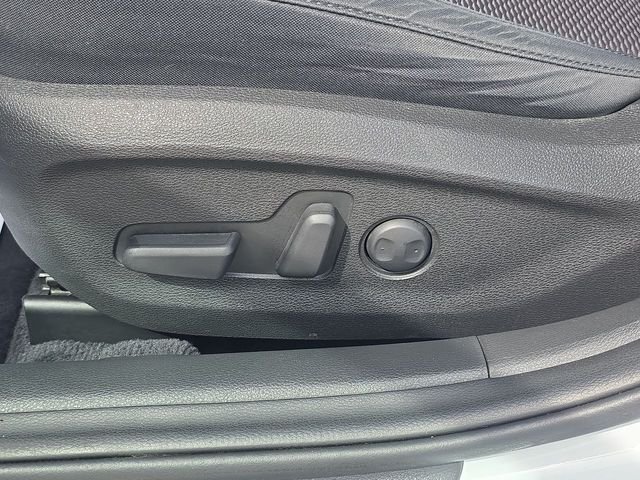 Used 2018 Quartz White Pearl Hyundai SEL image 19
