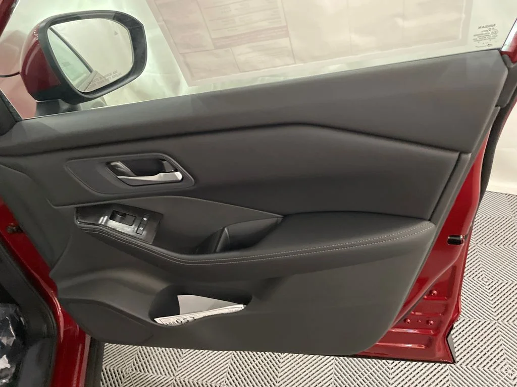 New 2026 Scarlet Ember Tintcoat Nissan SV image 24