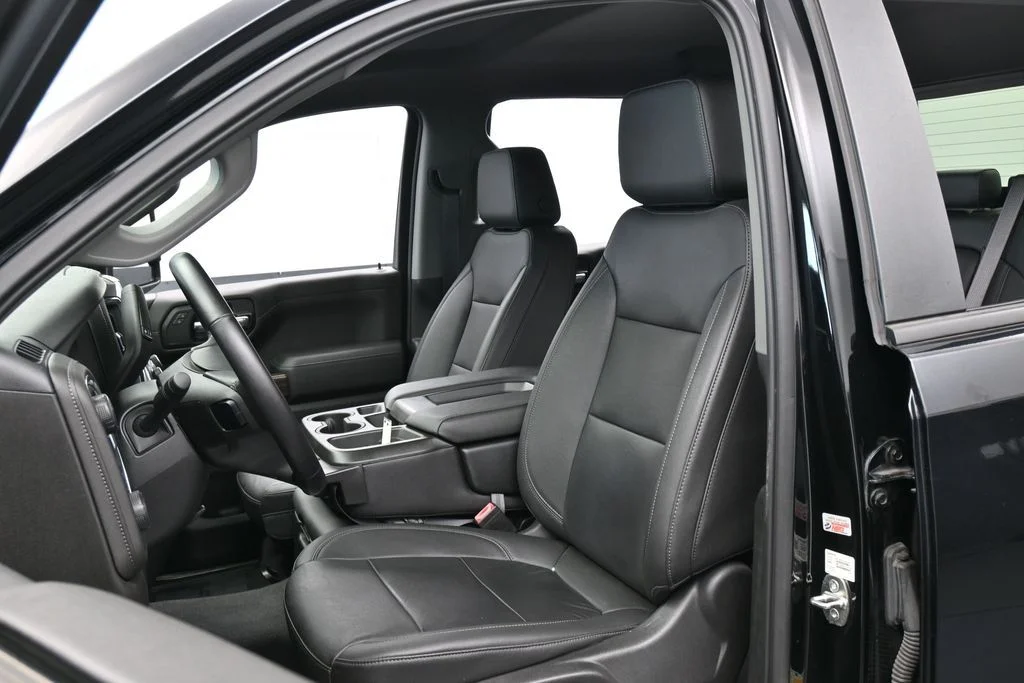 Used 2021 Black Chevrolet LT image 10