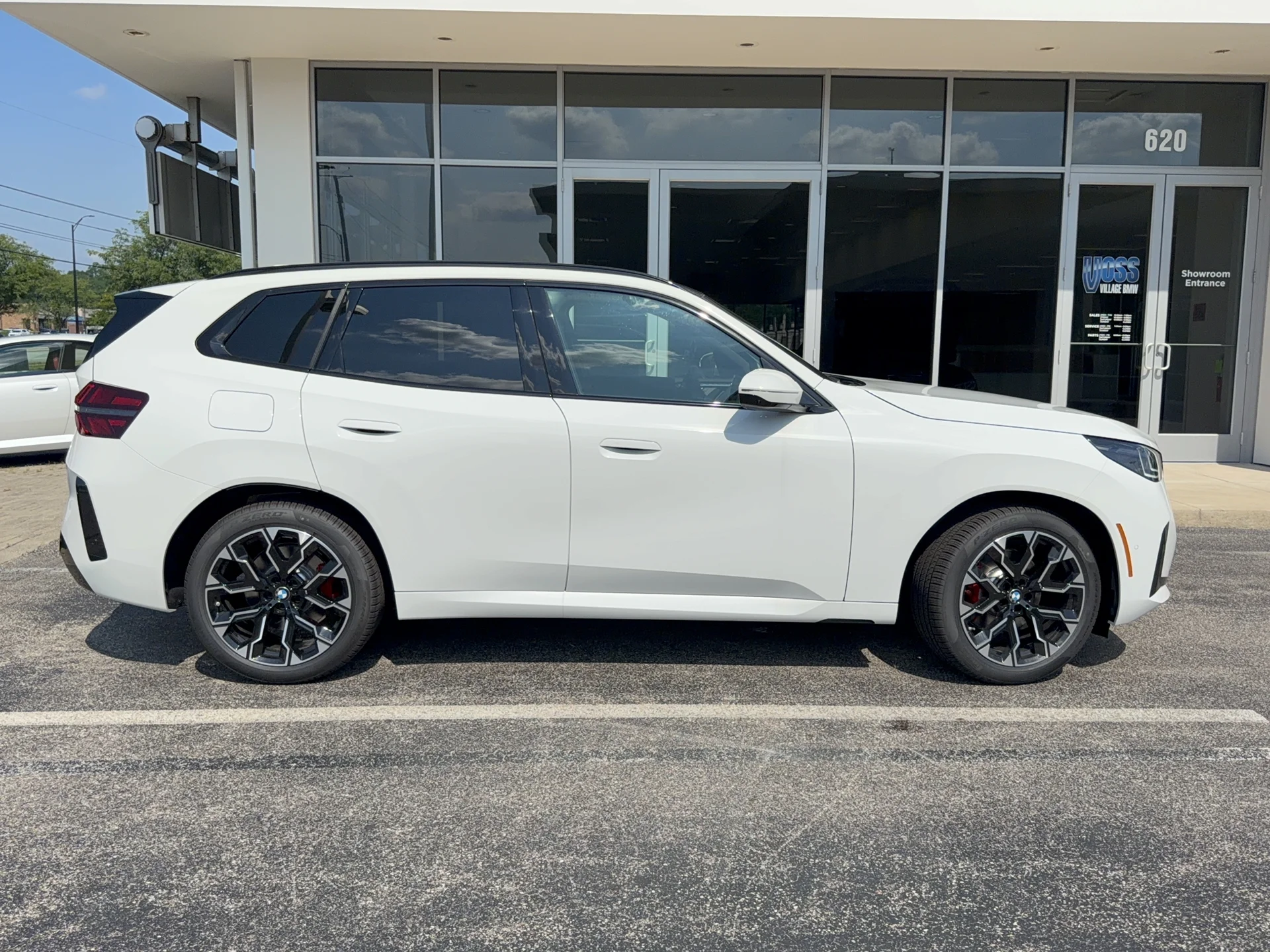 New 2026 Alpine White BMW 30 xDrive image 2