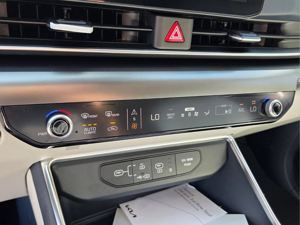 New 2027 Snow White Pearl Kia SX image 25