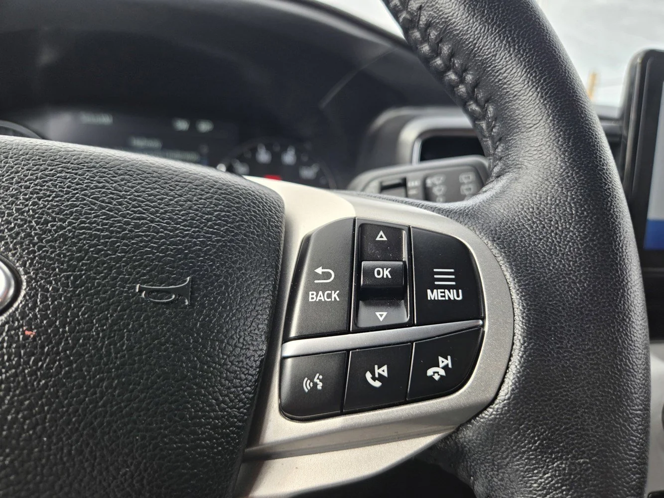 Used 2023  Ford XLT image 18