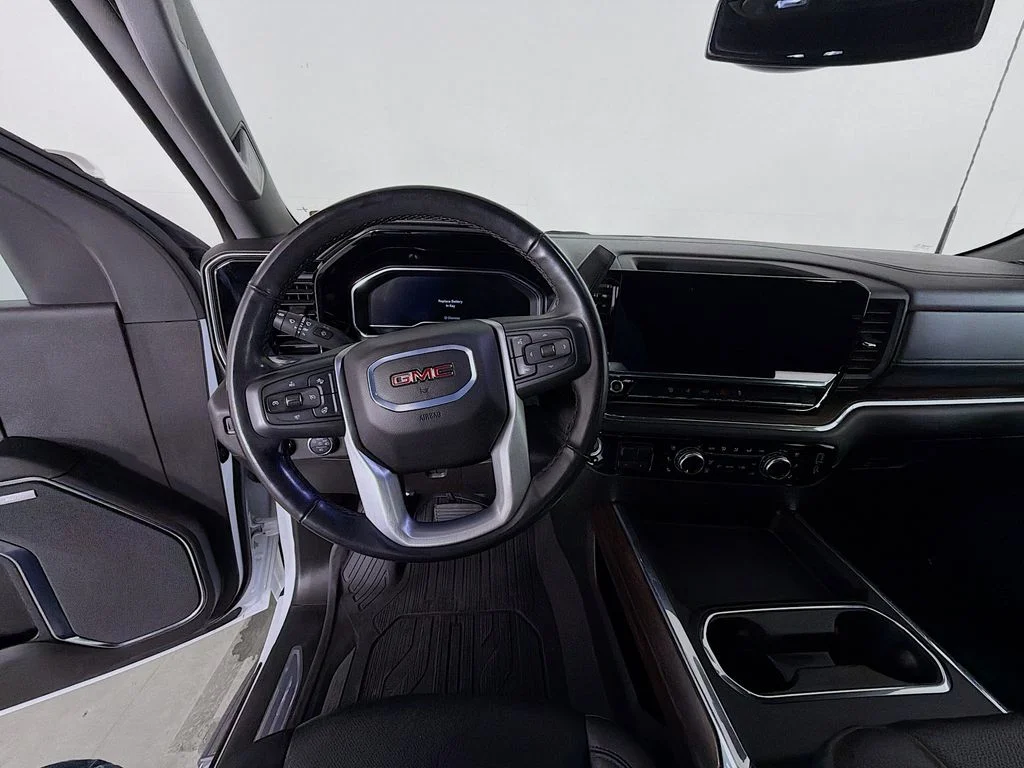 2024 GMC Sierra 3500HD SLT - Photo 13