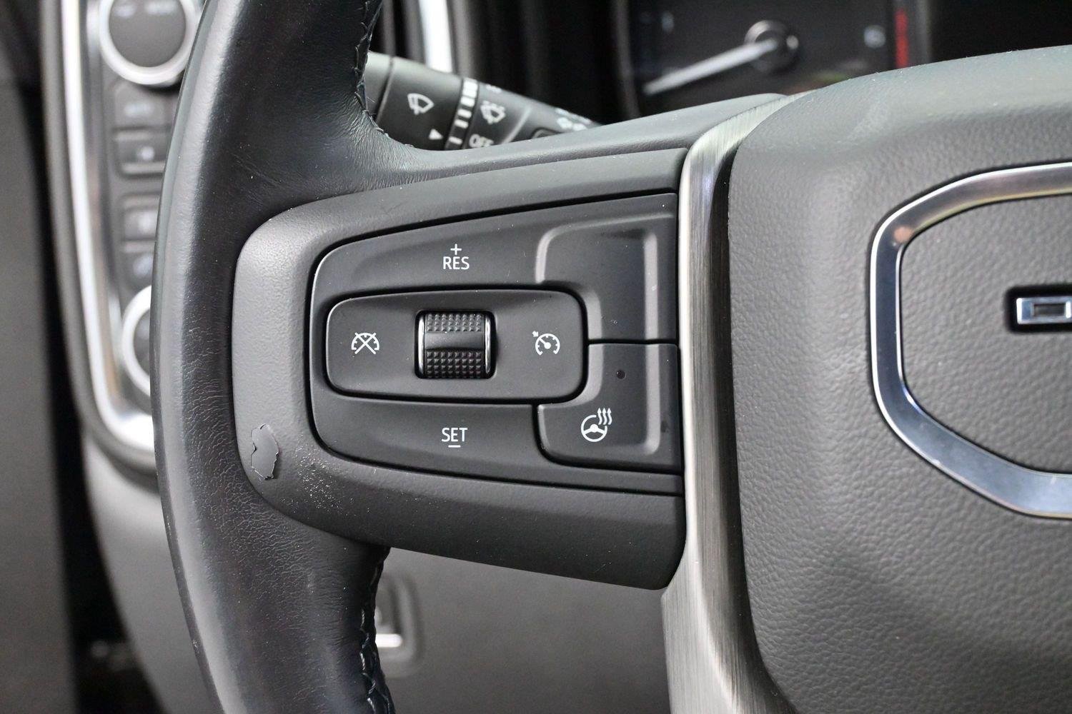 Used 2022 PACIFIC BLUE METALLIC GMC Denali image 18