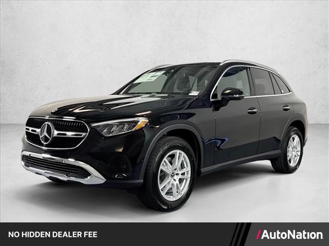 New 2026 Black Mercedes-Benz GLC 300 image 31