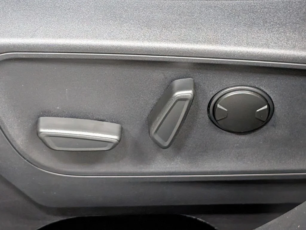 New 2026 Carbonized Gray Metallic Ford Big Bend® image 12