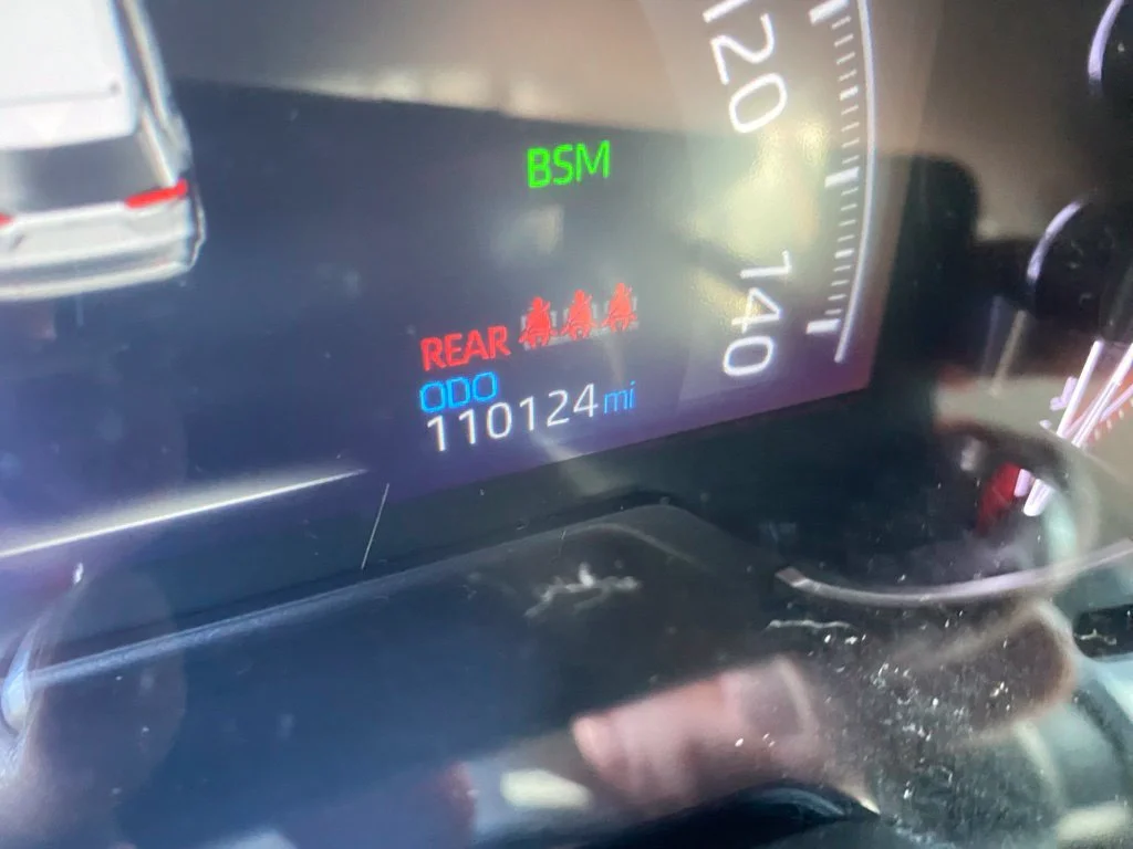 Used 2020 Blue Toyota Adventure image 4