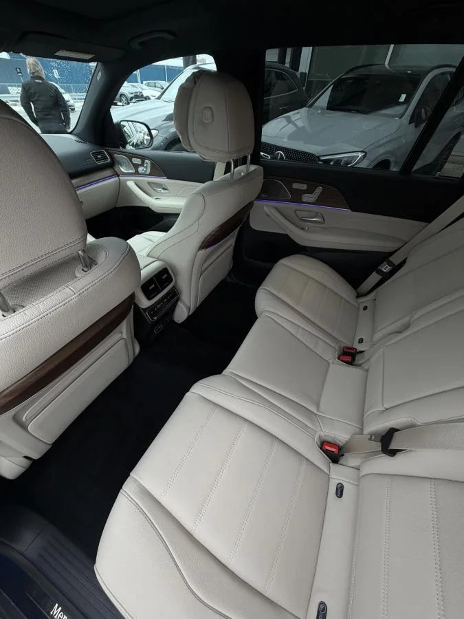 New 2026 White Mercedes-Benz Gls 450 4matic Suv image 21