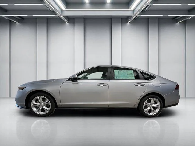 New 2026 Solar Silver Metallic Honda LX image 2
