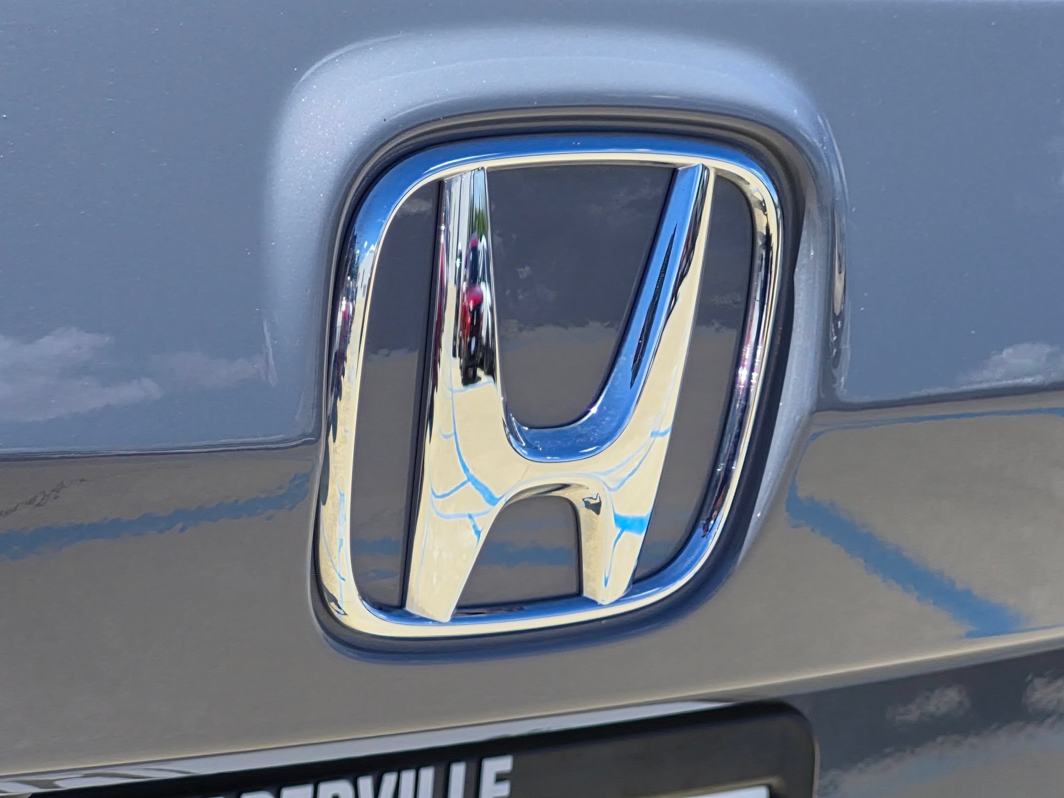 Certified Used 2023 Urban Gray Pearl Honda LX AWD image 24