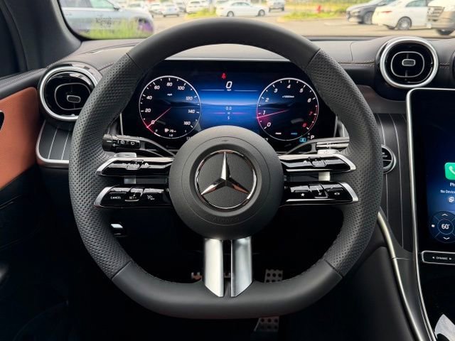 New 2026 Graphite Grey Metallic Mercedes-Benz GLC 300 image 29