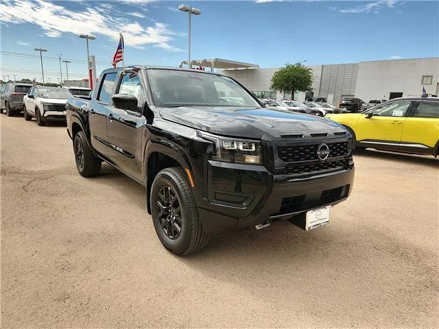 New 2026 KH3 Super Blac Nissan SV 4x4 Crew Cab 5 ft. box 126 in. WB image 4