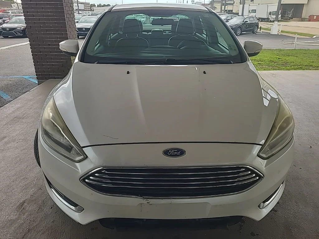 Used 2016 White Ford Titanium image 8