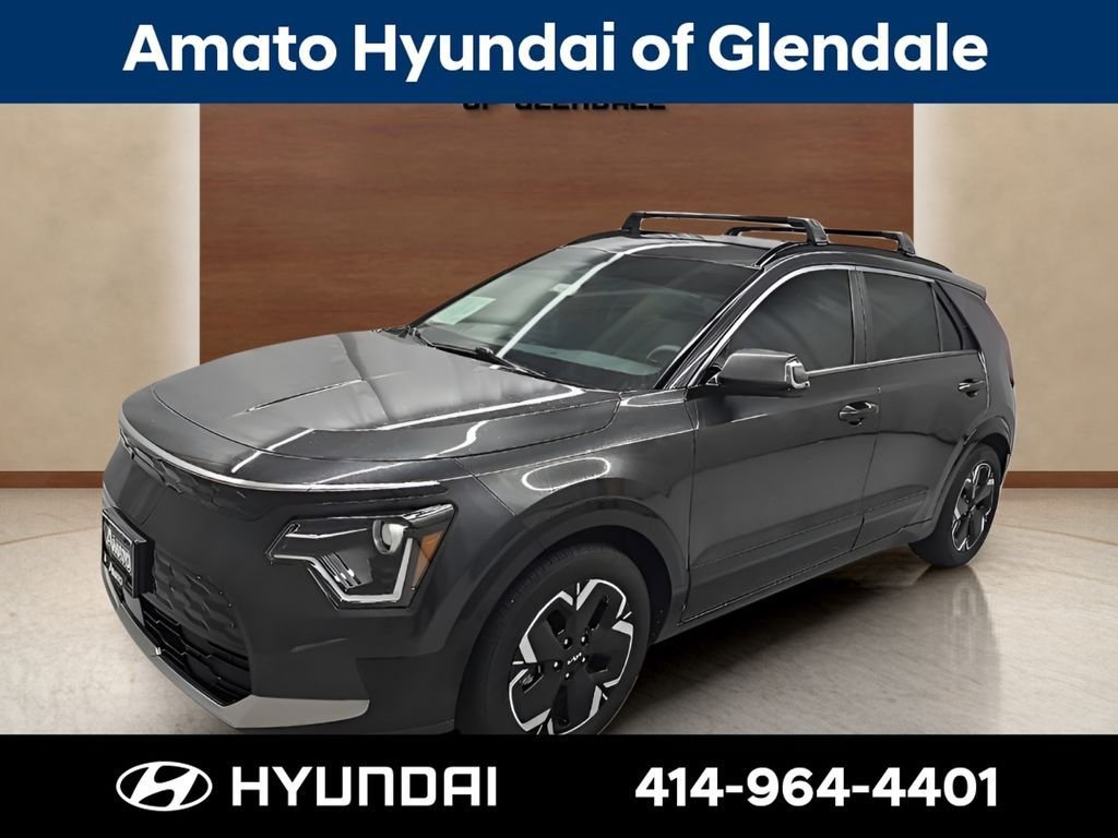 Used 2023 Kia Niro Wind with VIN KNDCR3L10P5046644 for sale in Glendale, WI
