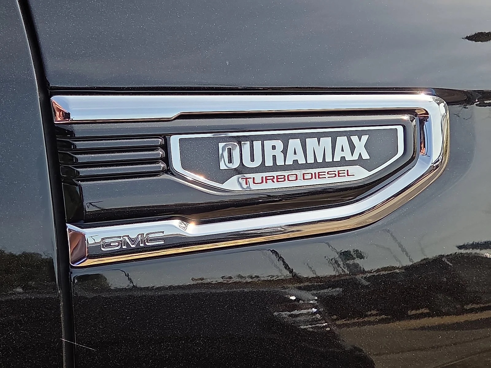 2026 GMC Sierra 1500 SLT - Photo 8
