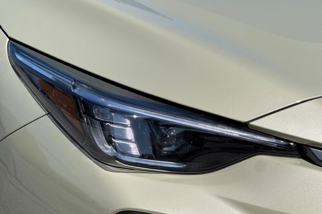 New 2026 SAND DUNE PEARL Subaru Limited Hybrid image 33