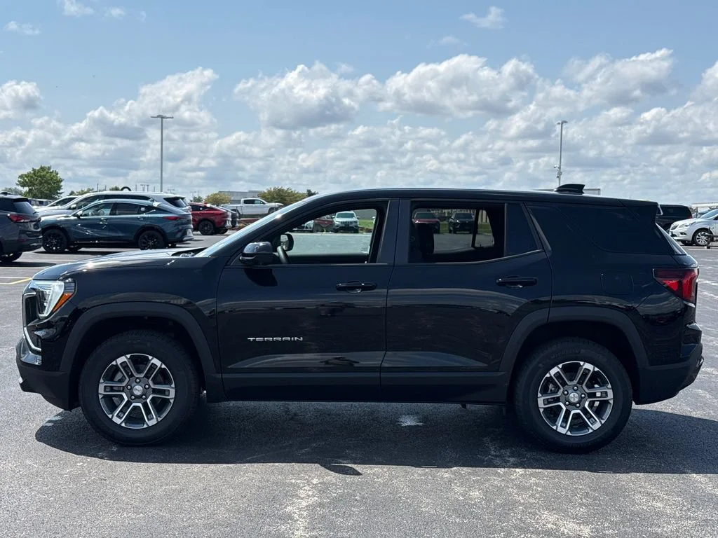 New 2027 Ebony Twilight Metallic GMC Elevation image 11