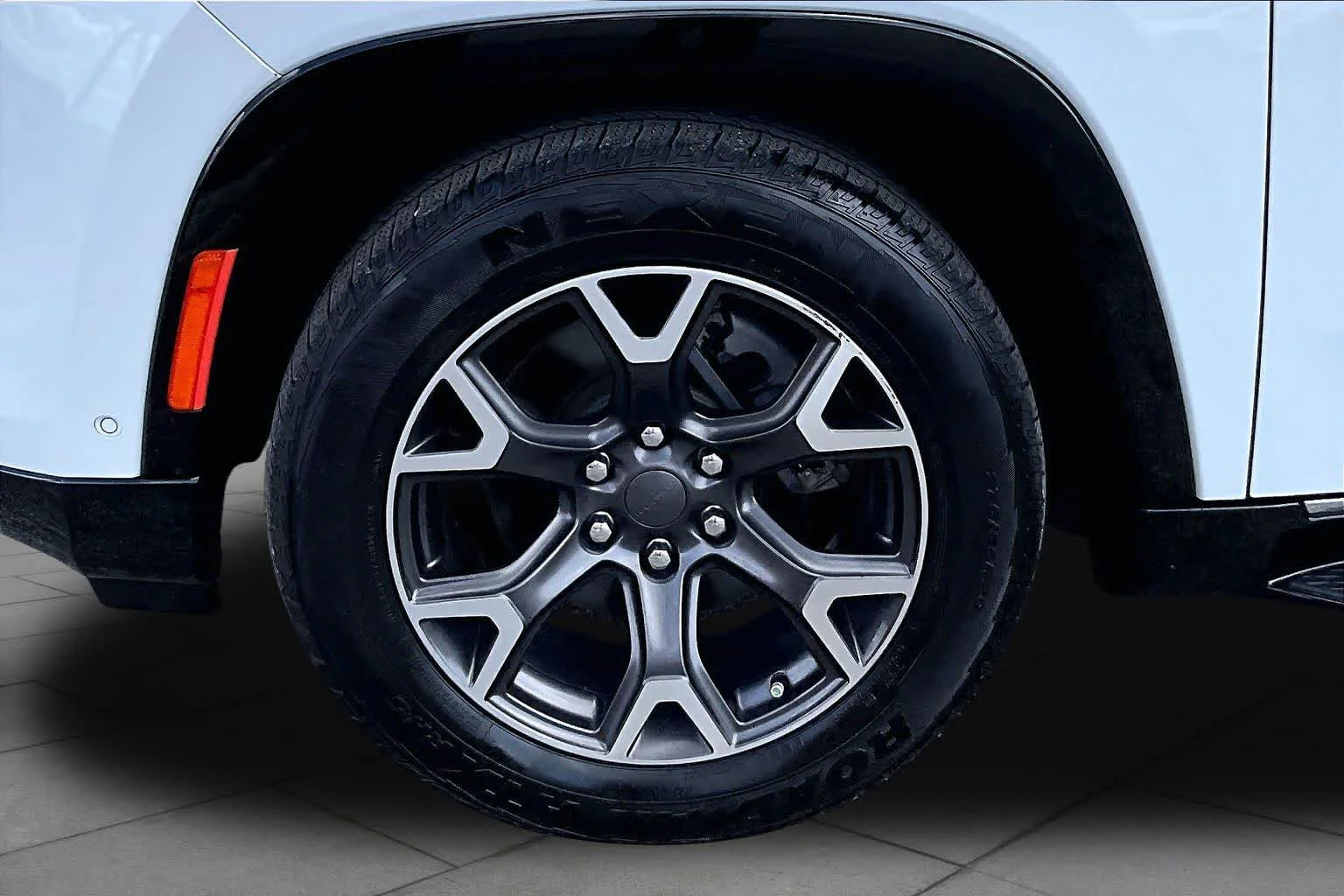 Used 2023 Bright White Clearcoat Jeep Series III image 11