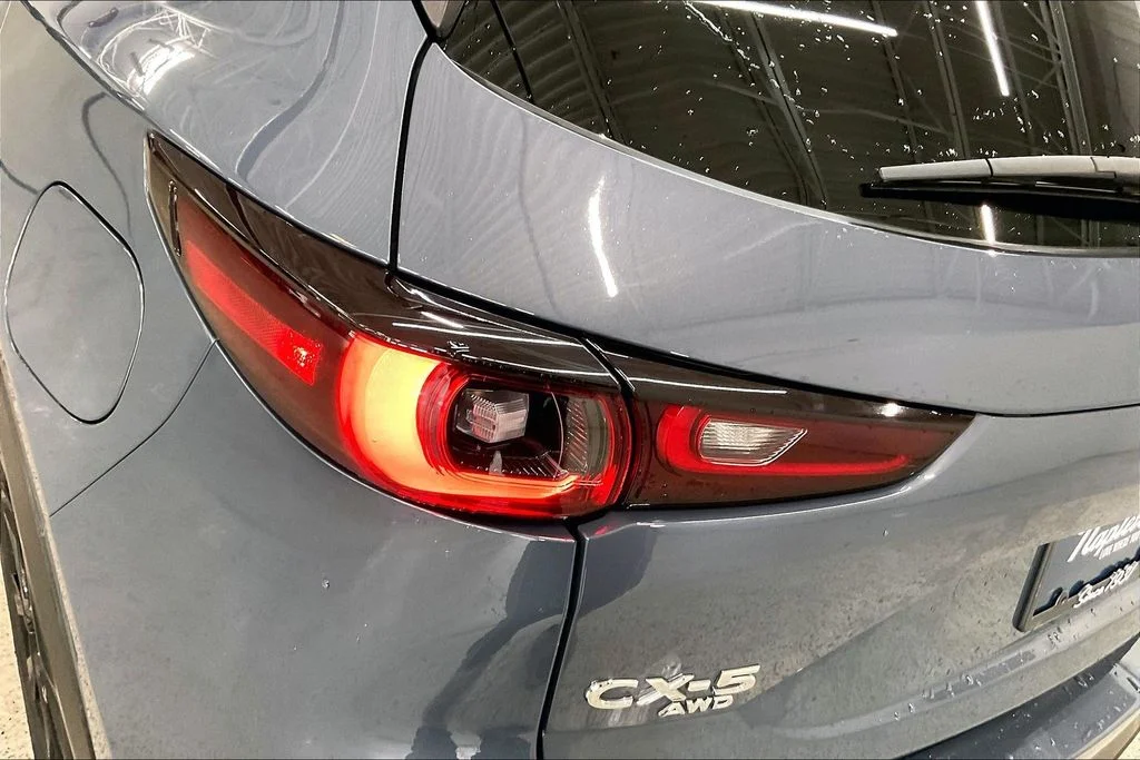 Used 2025 Gray Mazda 2.5 S Carbon Edition image 30
