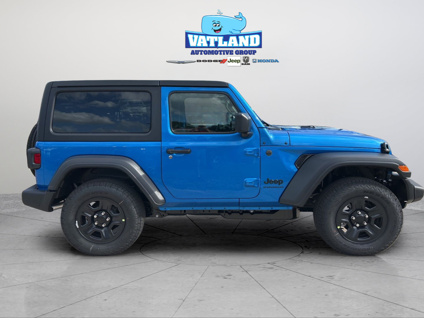 New 2026 Hydro Blue Pearl-Coat Exterior Paint Jeep Sport image 6