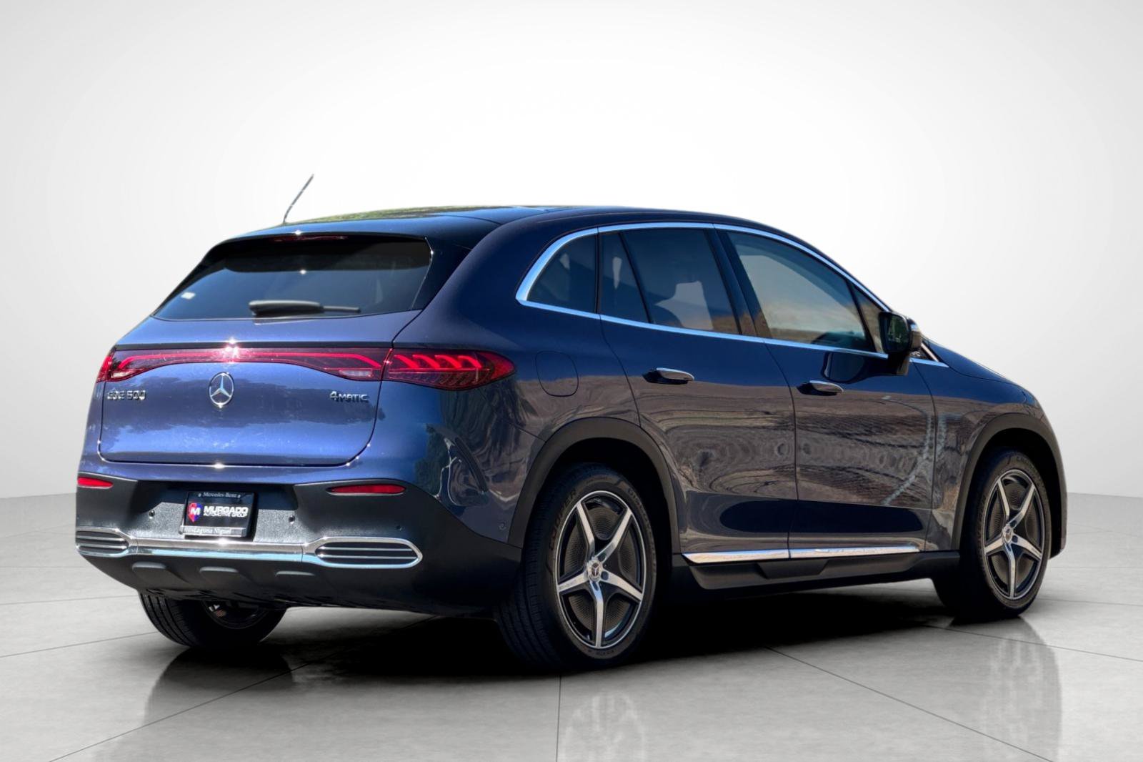 Certified Used 2023 Blue Mercedes-Benz 500 SUV image 14