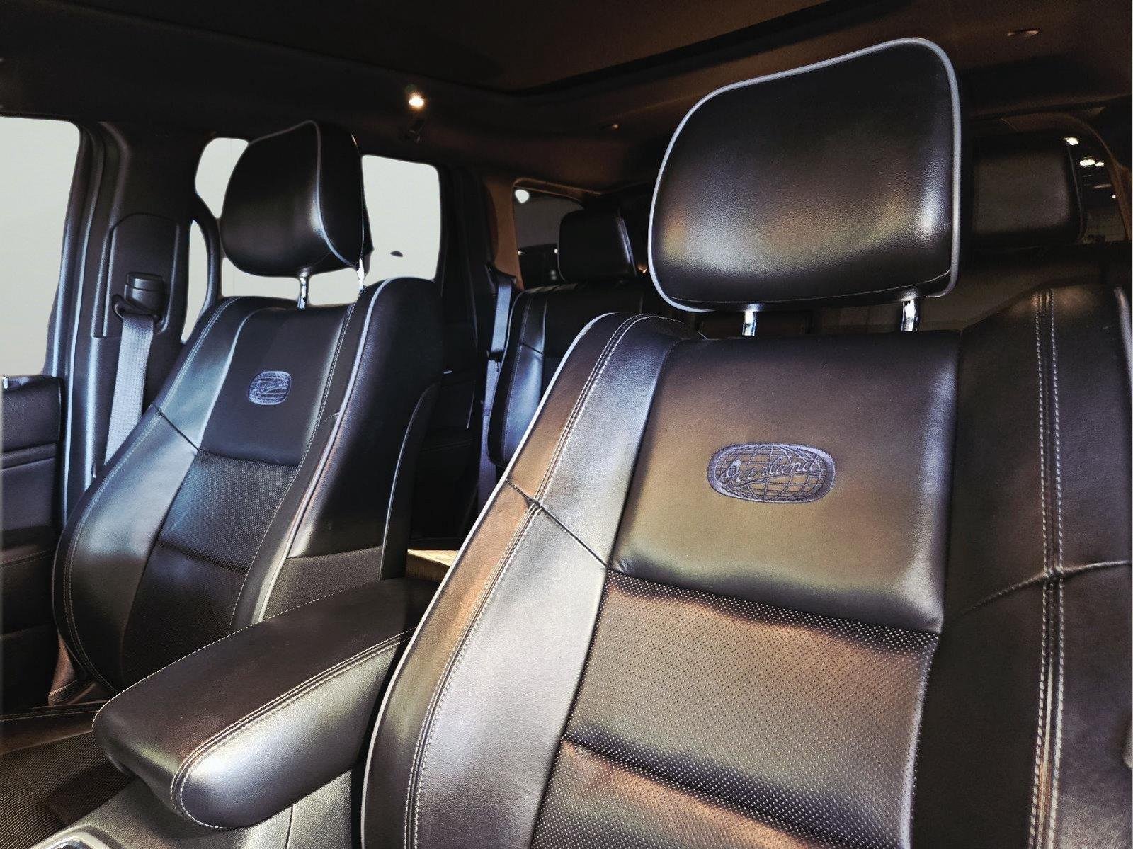 Used 2019 Diamond Black Jeep Overland image 48