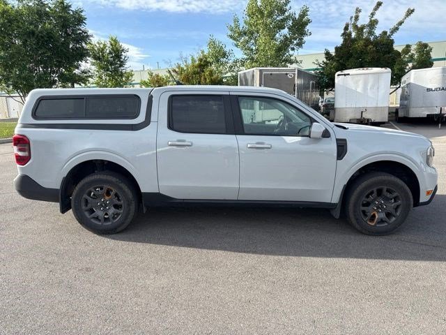 Used 2023 Avalanche Gray Ford Lariat image 2