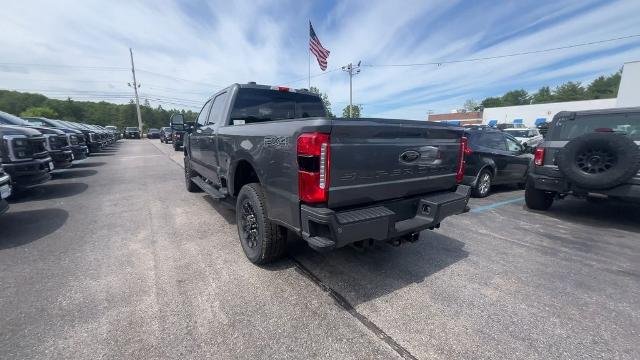 New 2026 Carbonized Gray Metallic Ford F-350® Lariat® image 39