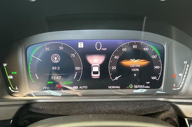 Used 2024 White Honda EX-L image 26