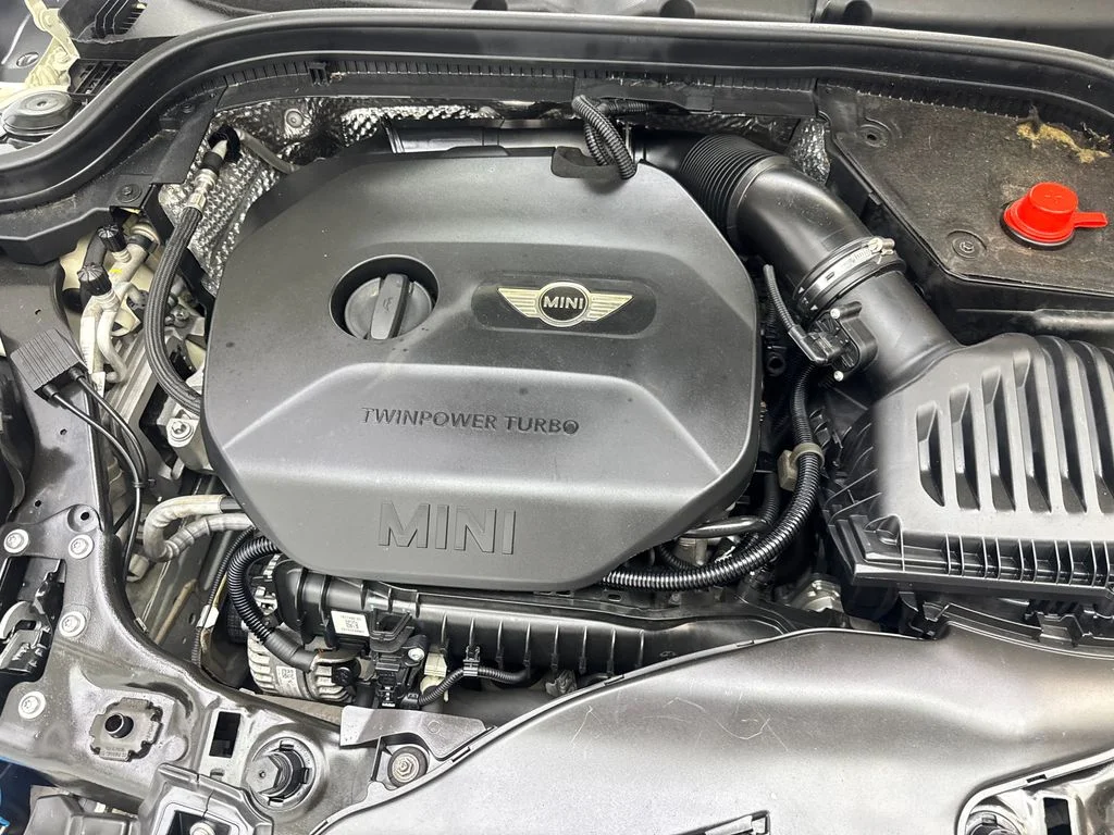 Used 2016 White MINI Base image 68