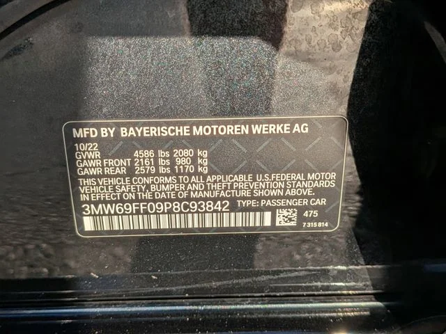 Used 2023 Black BMW 330i image 34
