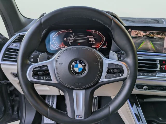 Used 2020 Gray BMW sDrive40i image 28