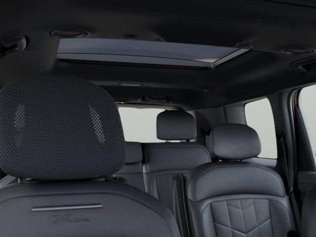 New 2027 Green Kia X-Pro SX image 27