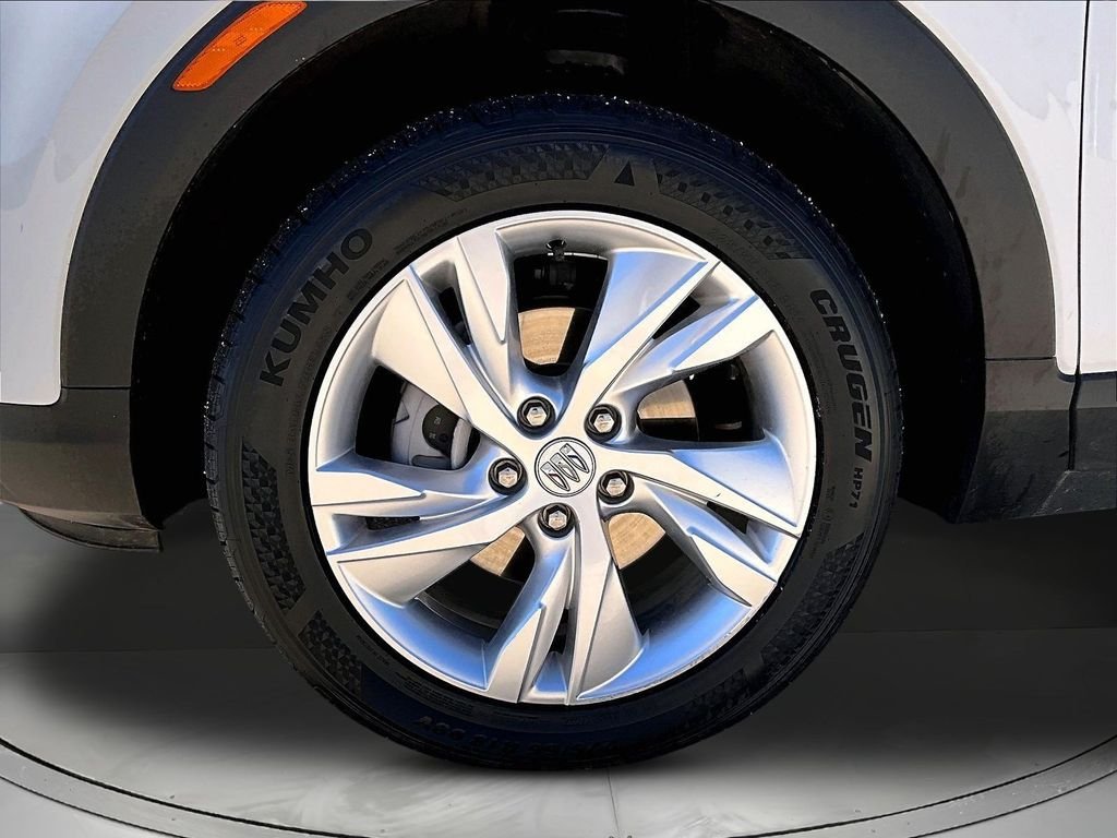 Used 2025 White Buick Preferred image 33