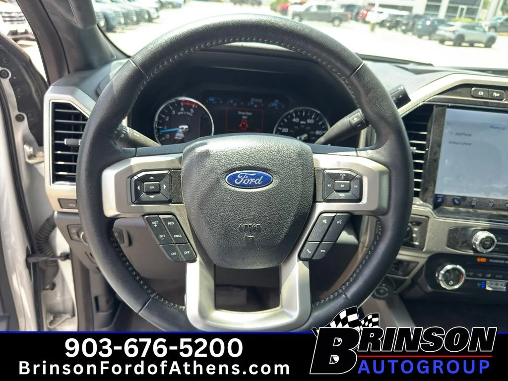 Used 2022 Star White Metallic Tri-Coat Ford LARIAT image 19