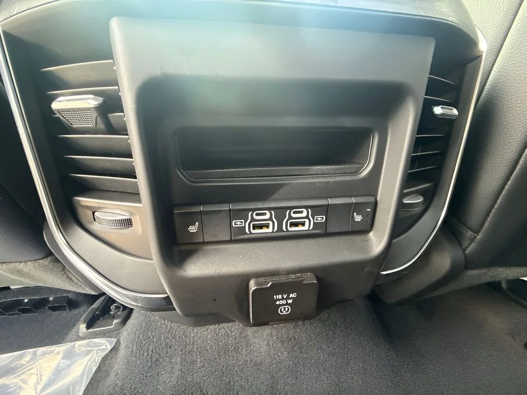 Used 2026 Silver Ram Laramie image 8