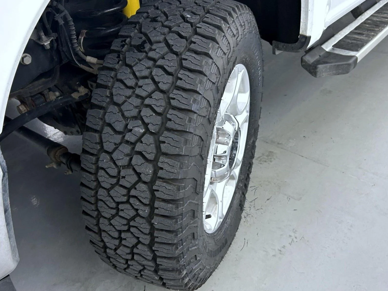Used 2025 White Ford XLT image 24