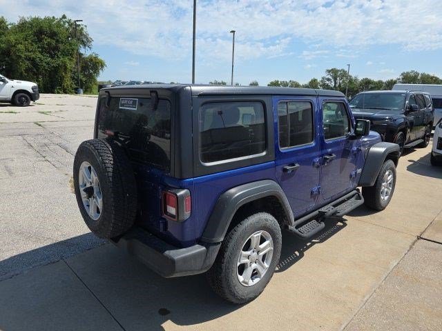 Used 2020 Ocean Blue Metallic Clearcoat Jeep Sport S image 7